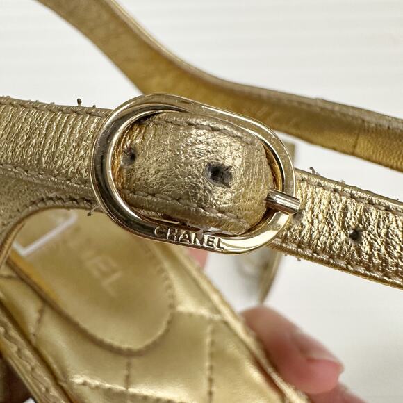 Chanel Gold Quilted CC Pearl Thong Sandals Metallic Lambskin 38.5 - Picture 16 of 16